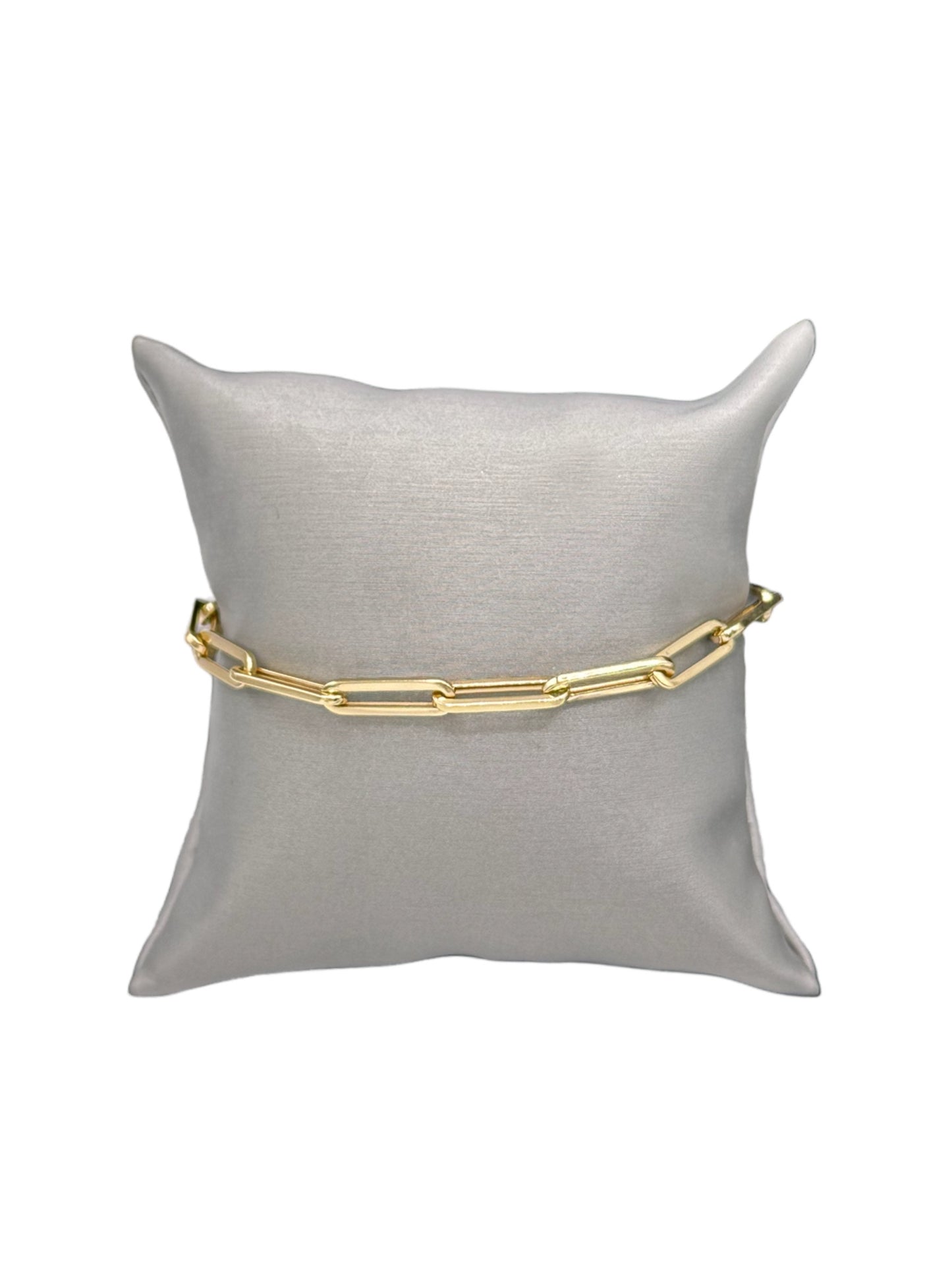 New 14K Paperclip Bracelet. H.J™️