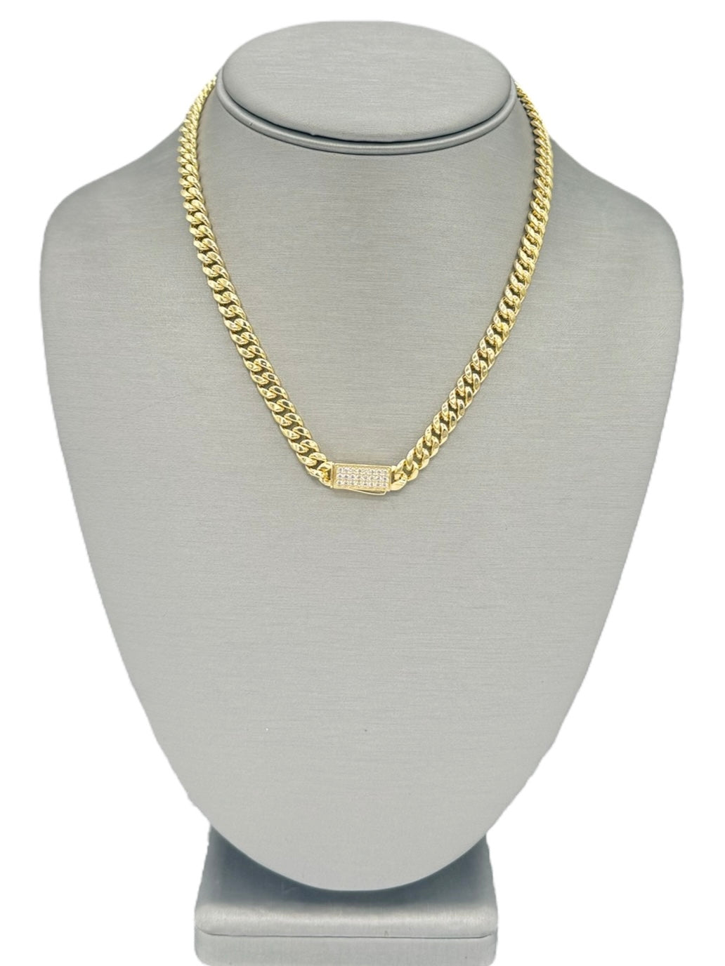 New 14K Women Choker (6.1MM). H.J™️